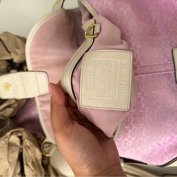 Send offers β’ Coach Pink/Purple Soho Set - Picture 14 of 14